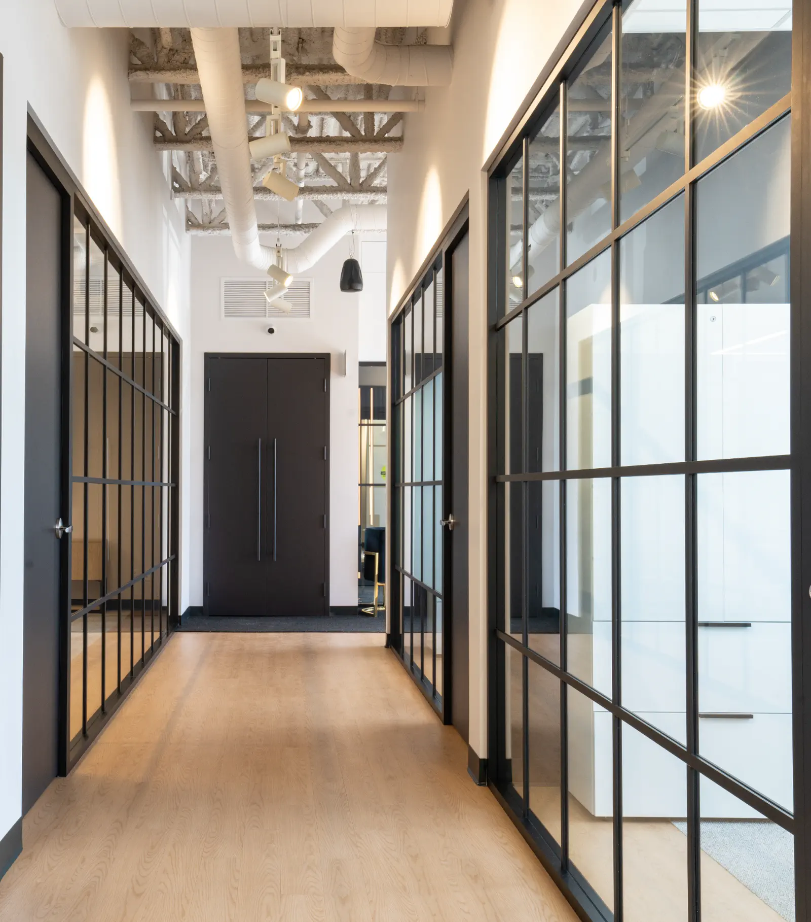 BOLÉAN Branding image