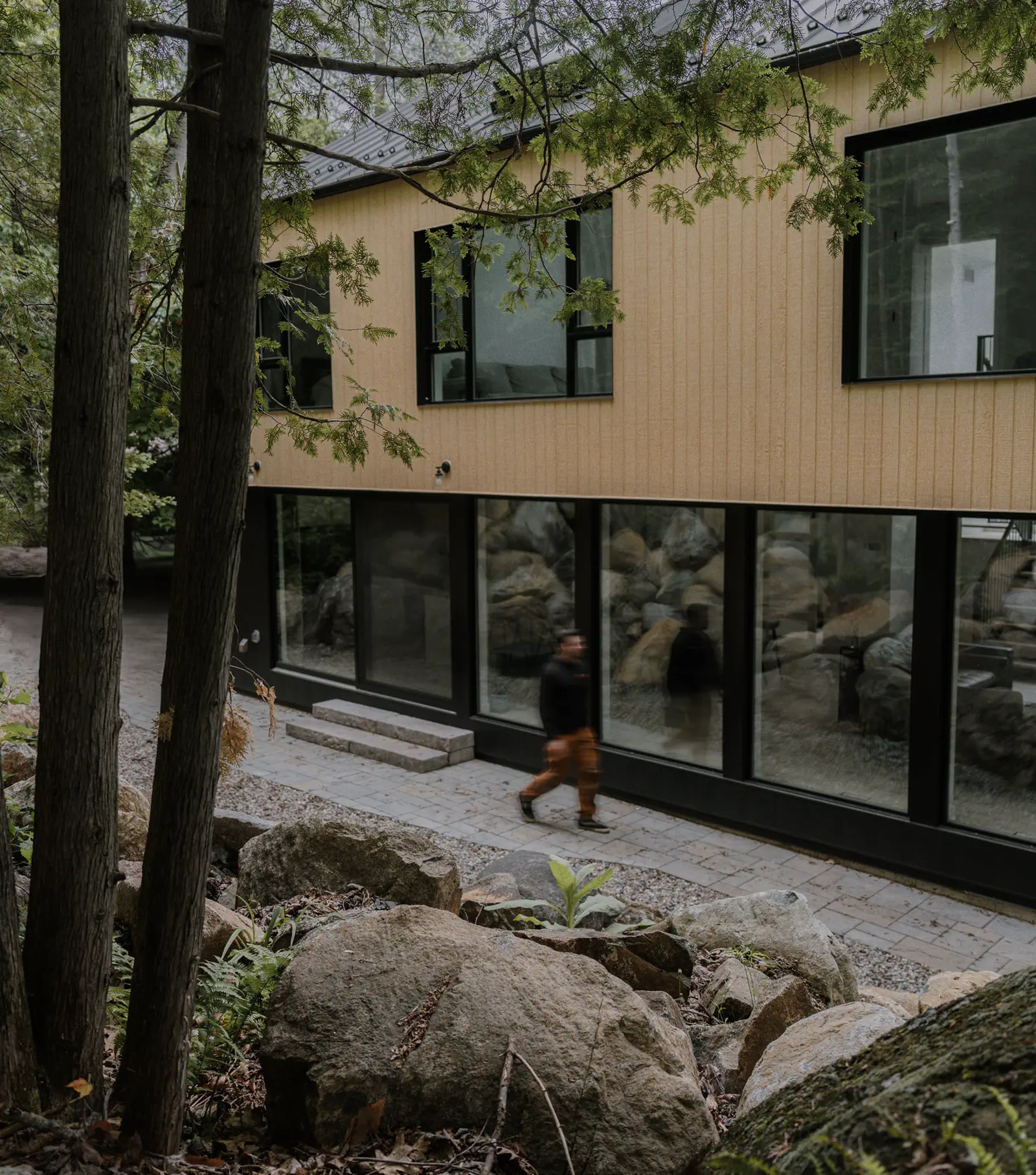 BOLÉAN Branding image